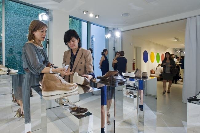 Geox khuyến mãi mừng ngày doanh nhân