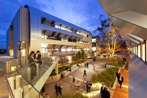 Tấm bằng MBA danh giá tại thành phố Melbourne - Tam bang MBA danh gia tai thanh pho Melbourne - Saigon Times Online - Thời báo Kinh tế Sài gòn - Thoi bao Kinh te Sai gon